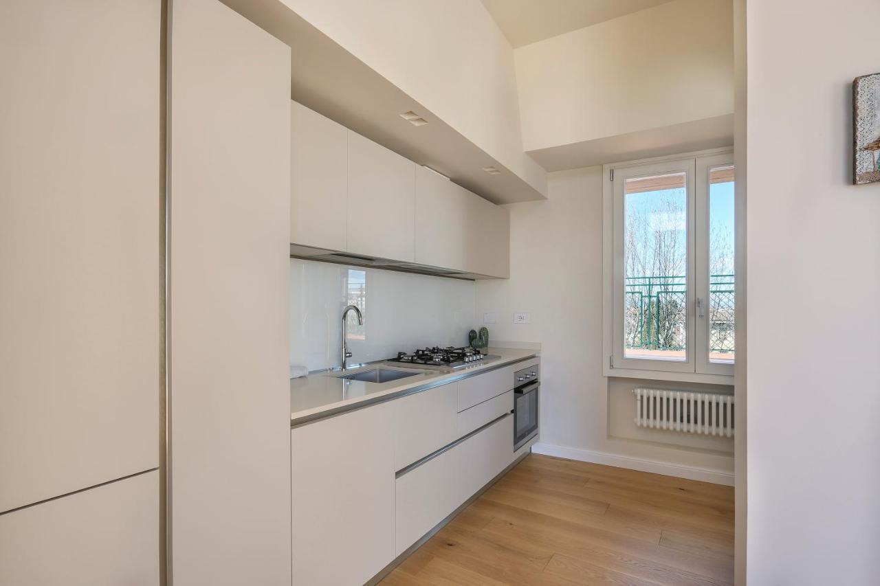 شقة Penthouse With Big Terrace In Oltrarno فلورنس المظهر الخارجي الصورة