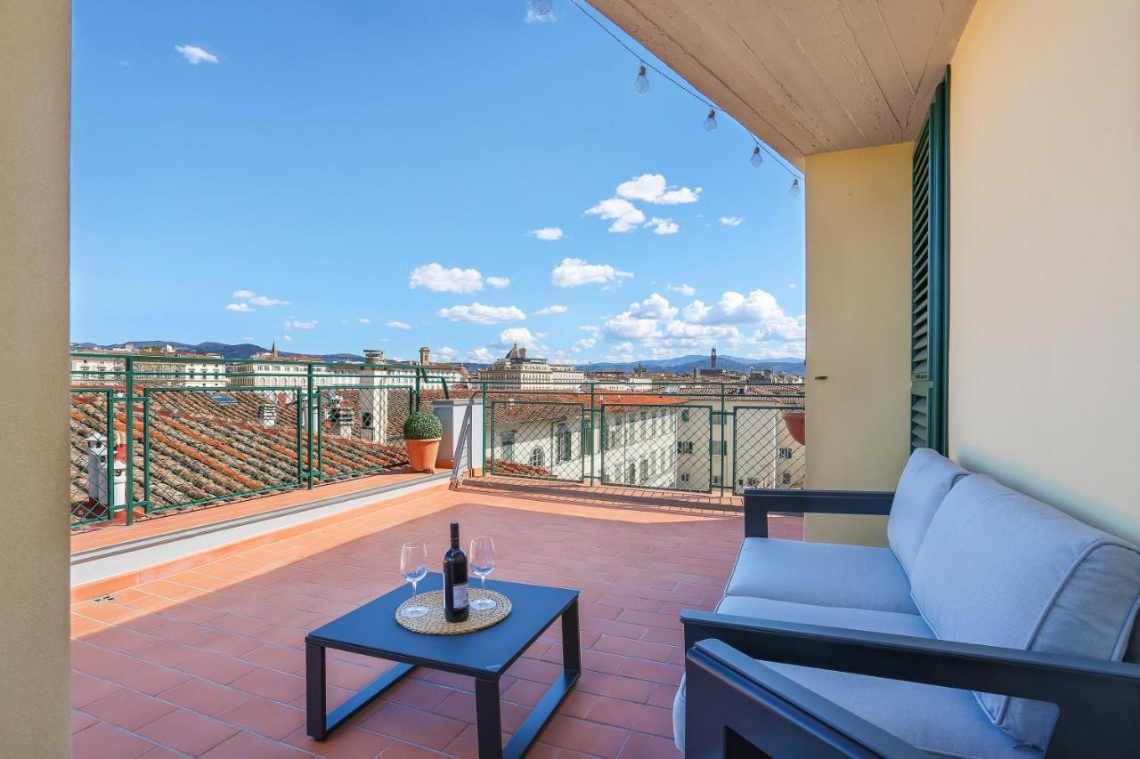 شقة Penthouse With Big Terrace In Oltrarno فلورنس المظهر الخارجي الصورة