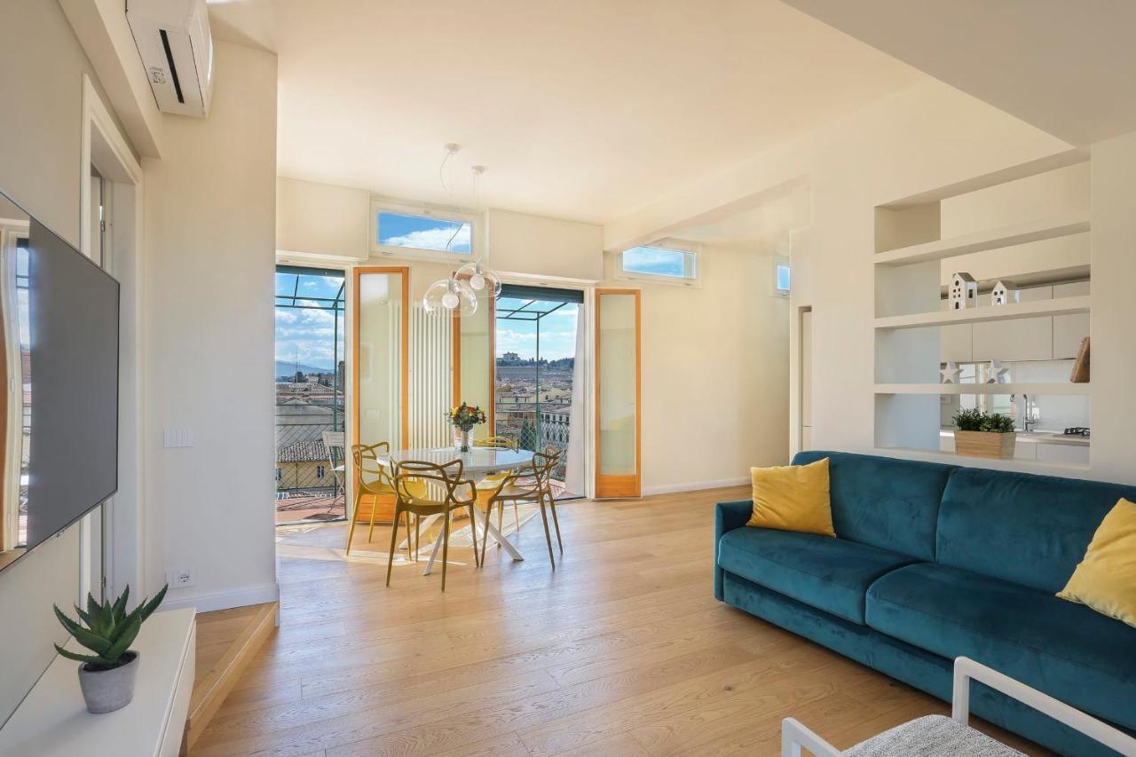 شقة Penthouse With Big Terrace In Oltrarno فلورنس المظهر الخارجي الصورة